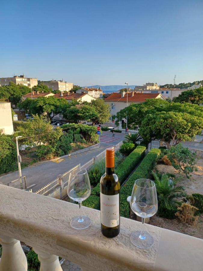 Apartments Emilija Makarska Eksteriør billede