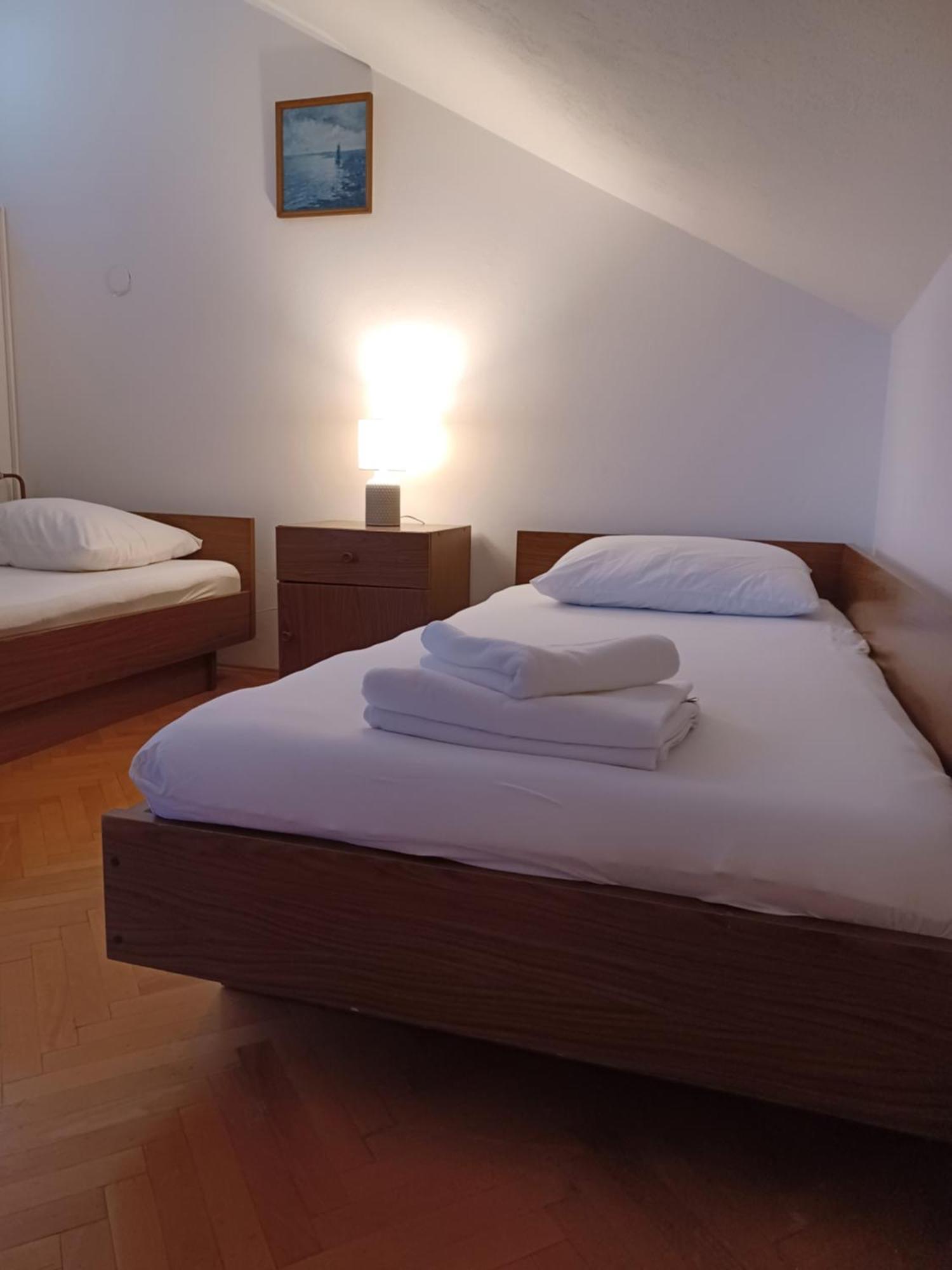 Apartments Emilija Makarska Eksteriør billede
