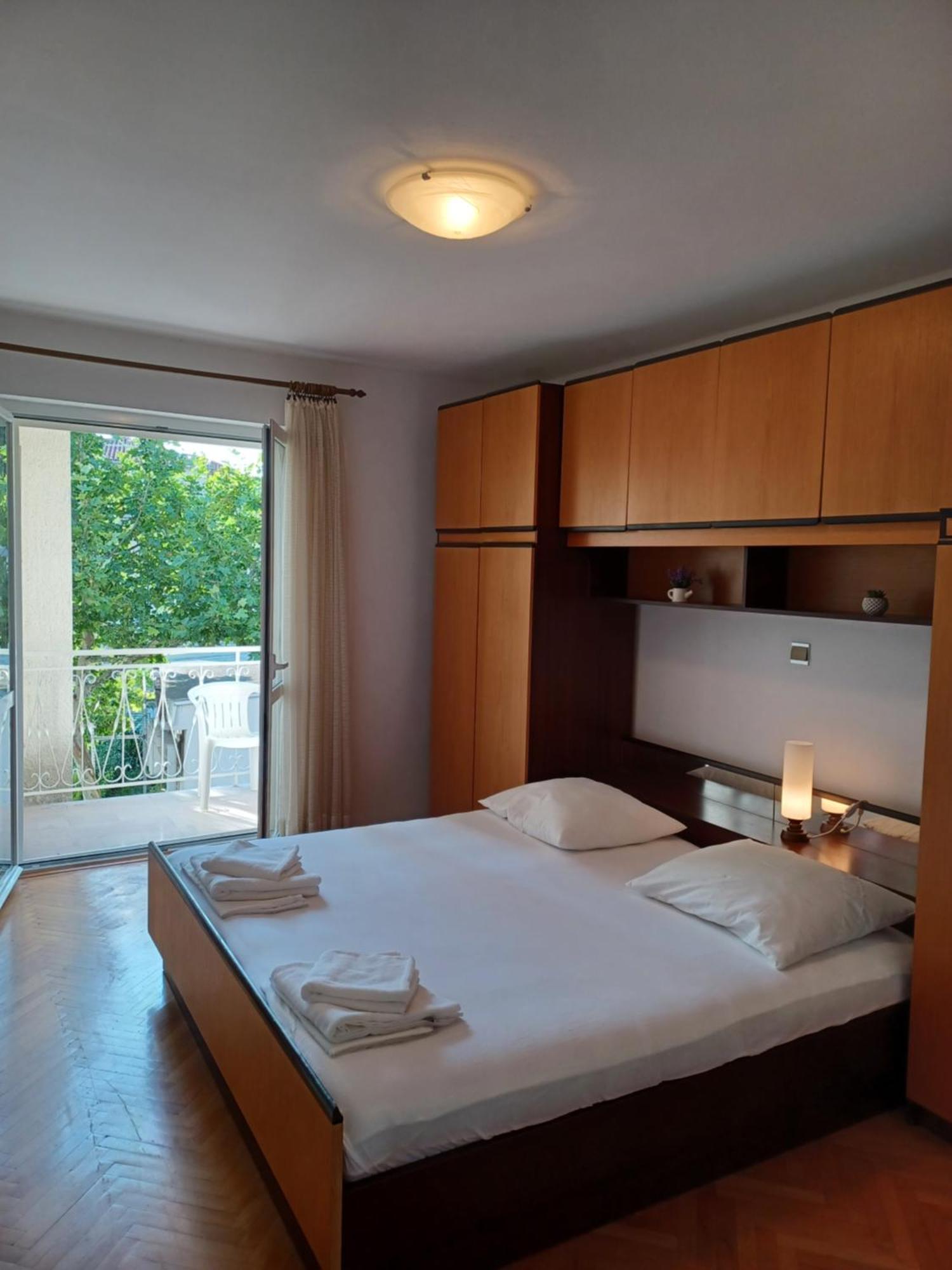 Apartments Emilija Makarska Eksteriør billede