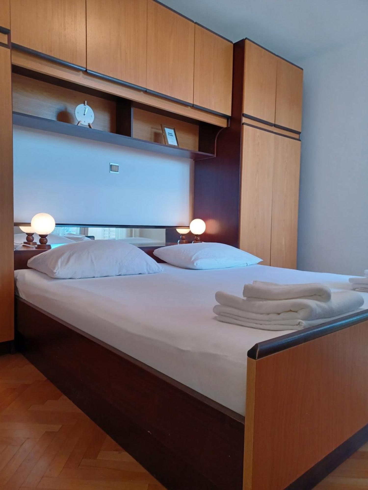 Apartments Emilija Makarska Eksteriør billede