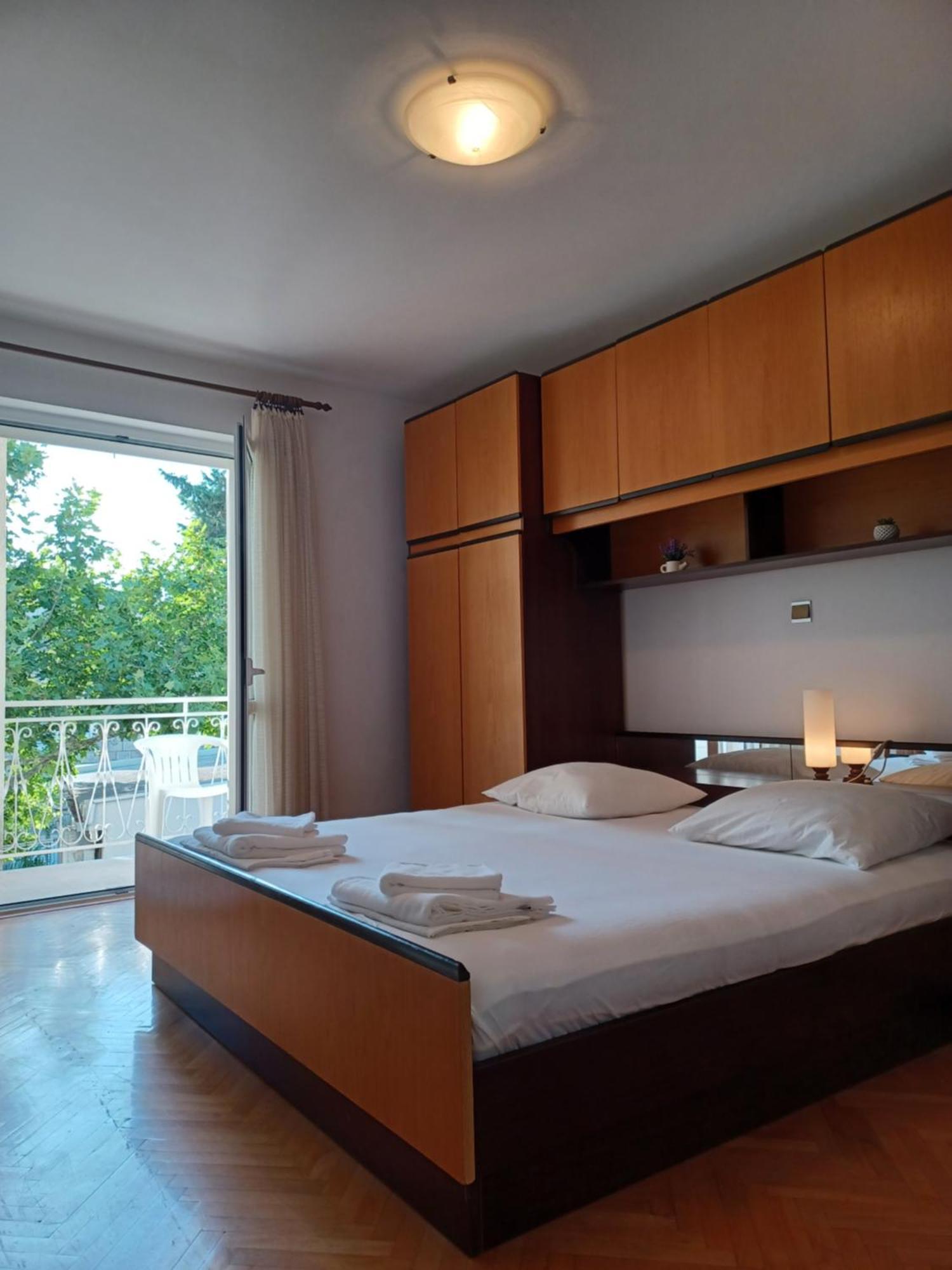 Apartments Emilija Makarska Eksteriør billede