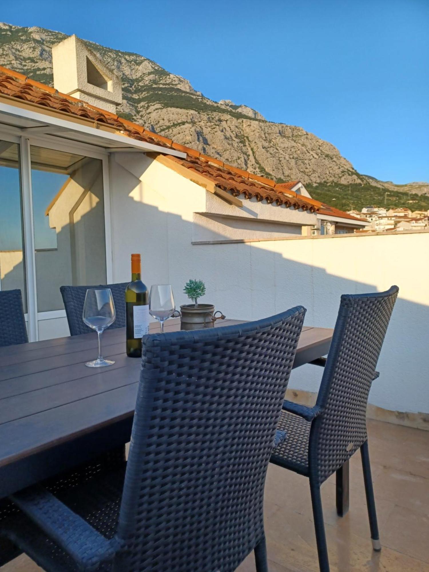 Apartments Emilija Makarska Eksteriør billede