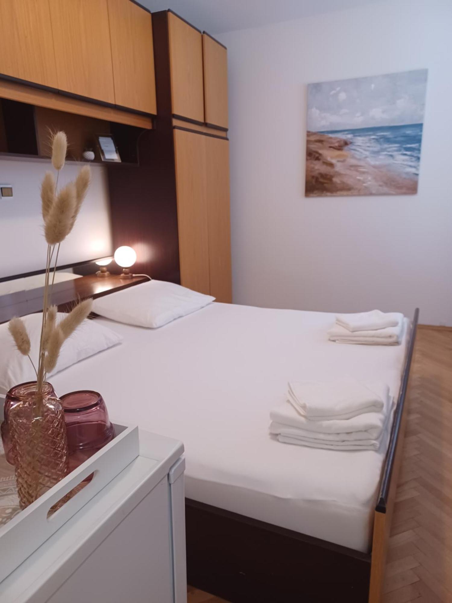 Apartments Emilija Makarska Værelse billede