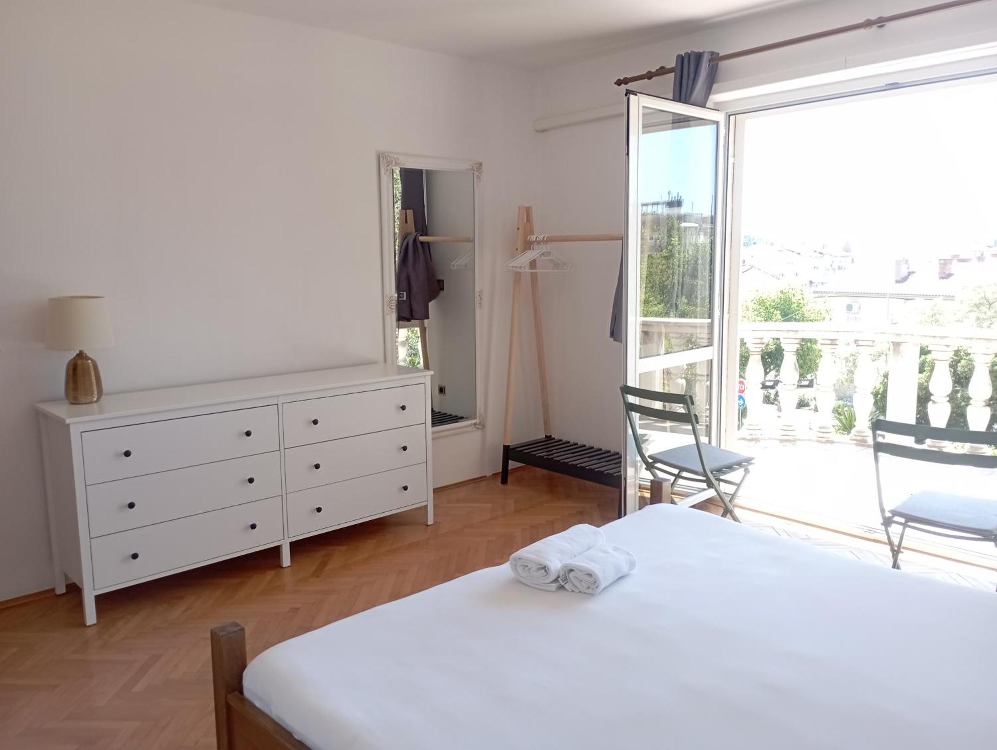 Apartments Emilija Makarska Eksteriør billede